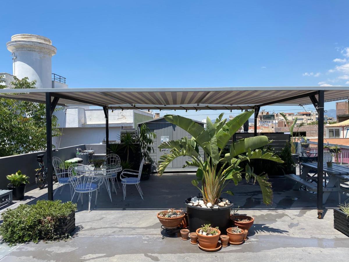 Monastiraki #Wallsfree Citycenter- Unspoiled Athens Apartments Екстер'єр фото