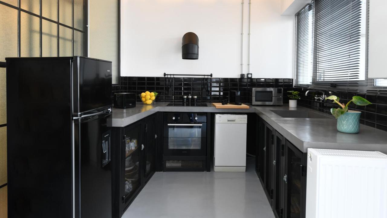 Monastiraki #Wallsfree Citycenter- Unspoiled Athens Apartments Екстер'єр фото