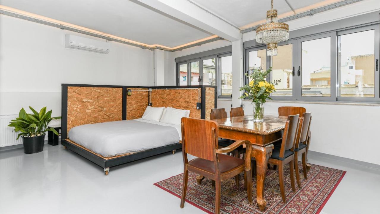 Monastiraki #Wallsfree Citycenter- Unspoiled Athens Apartments Екстер'єр фото